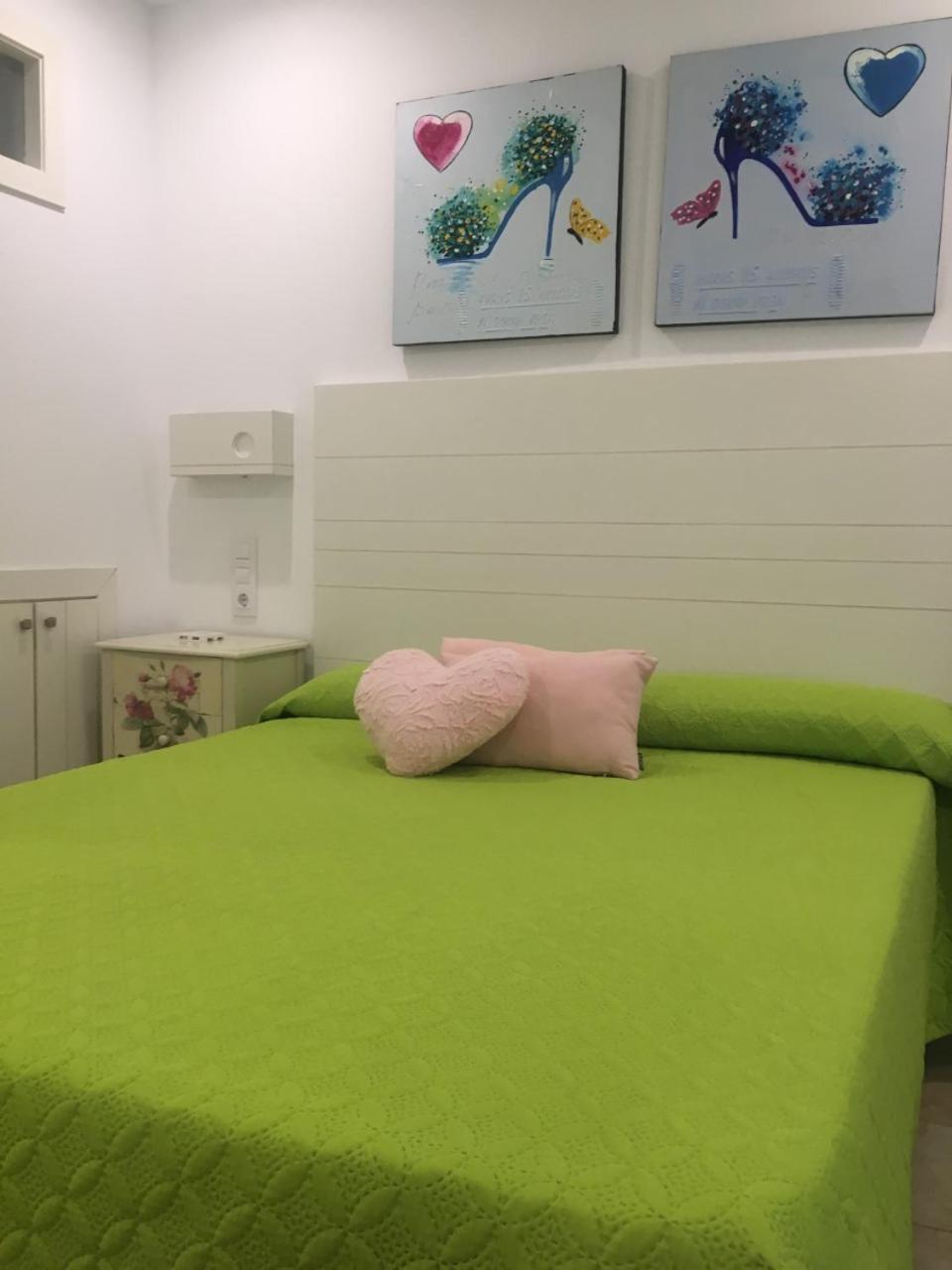Hostal Mi Campana Denia Exteriör bild