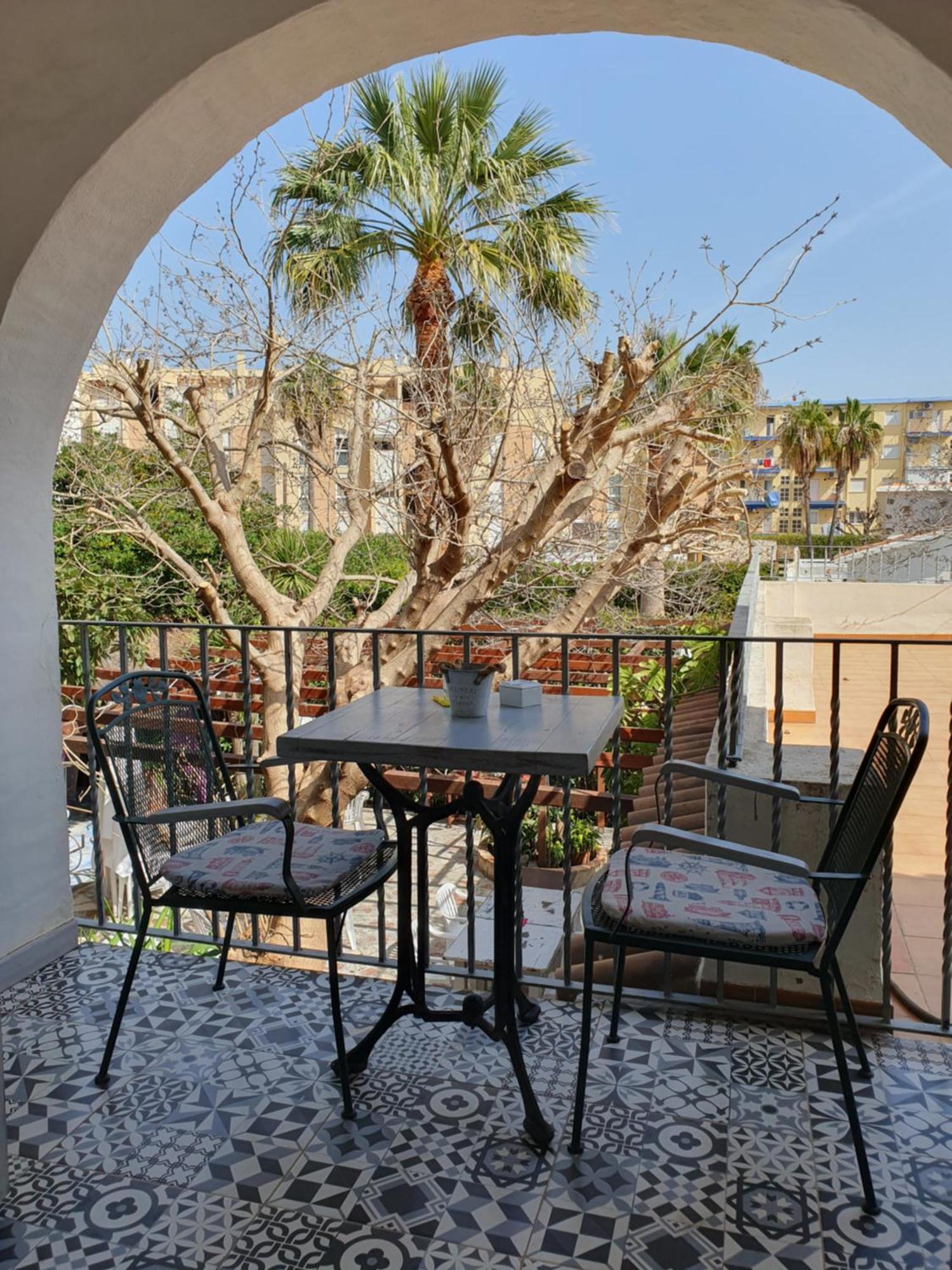 Hostal Mi Campana Denia Exteriör bild