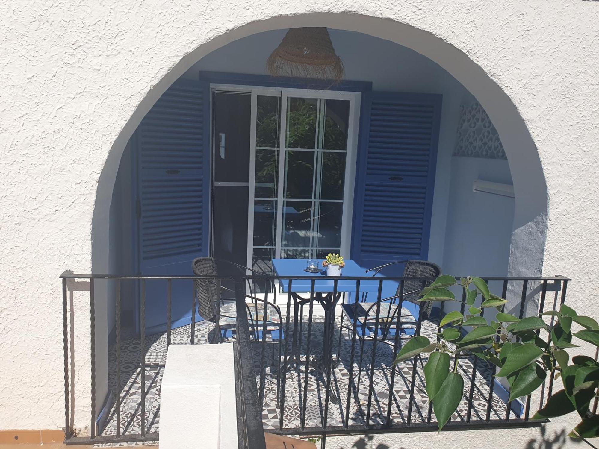 Hostal Mi Campana Denia Exteriör bild